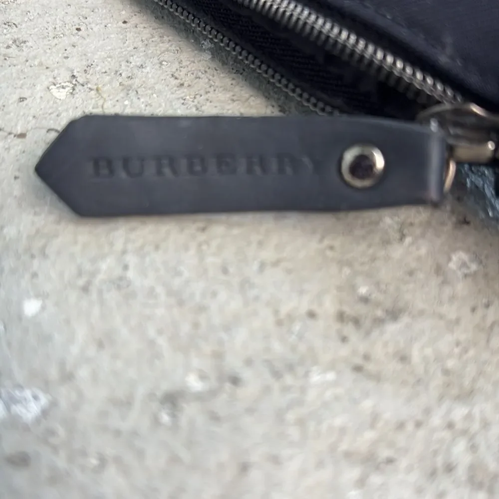Burberry  Toiletry bag